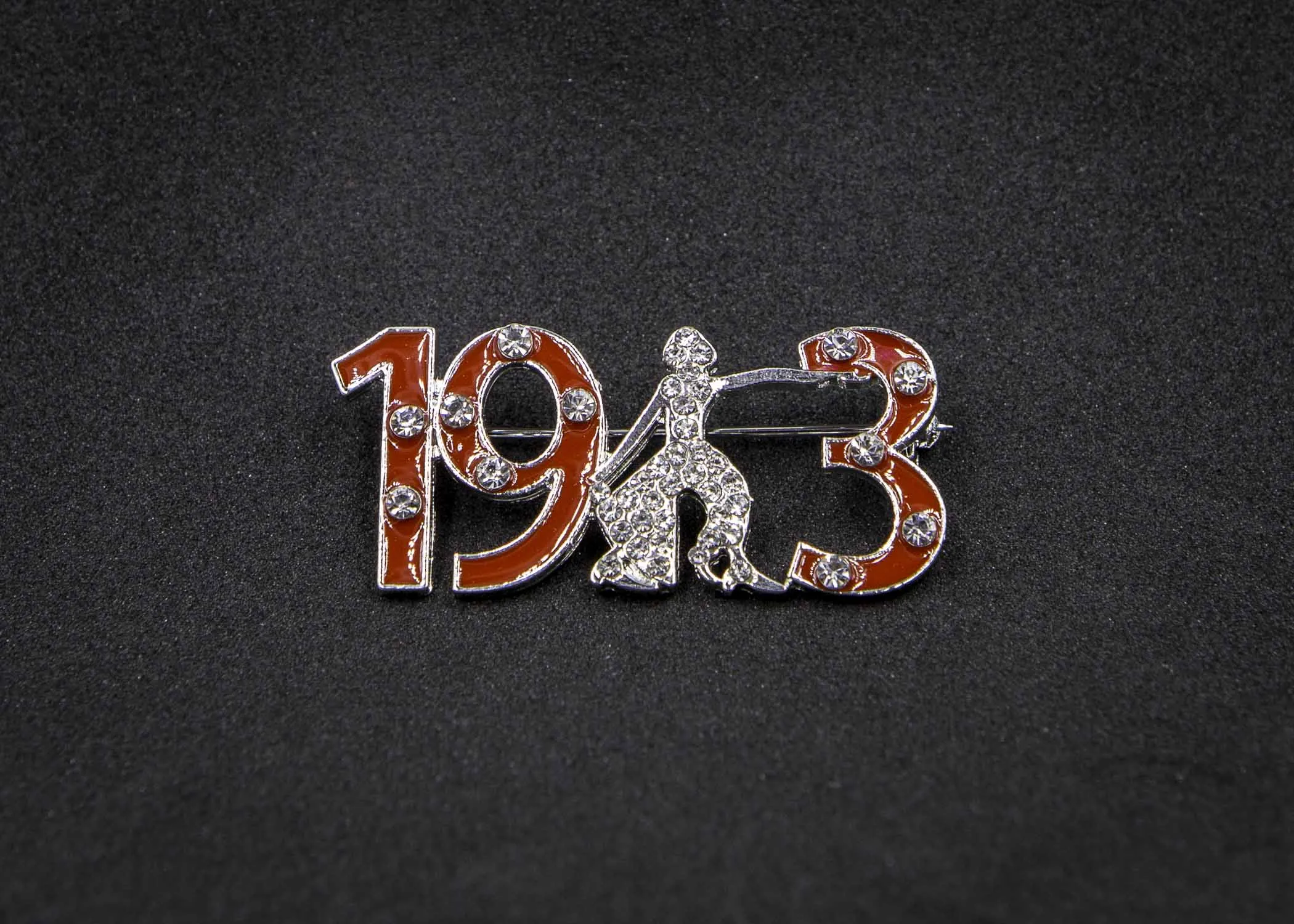 1913 Pin  w/Fortitude