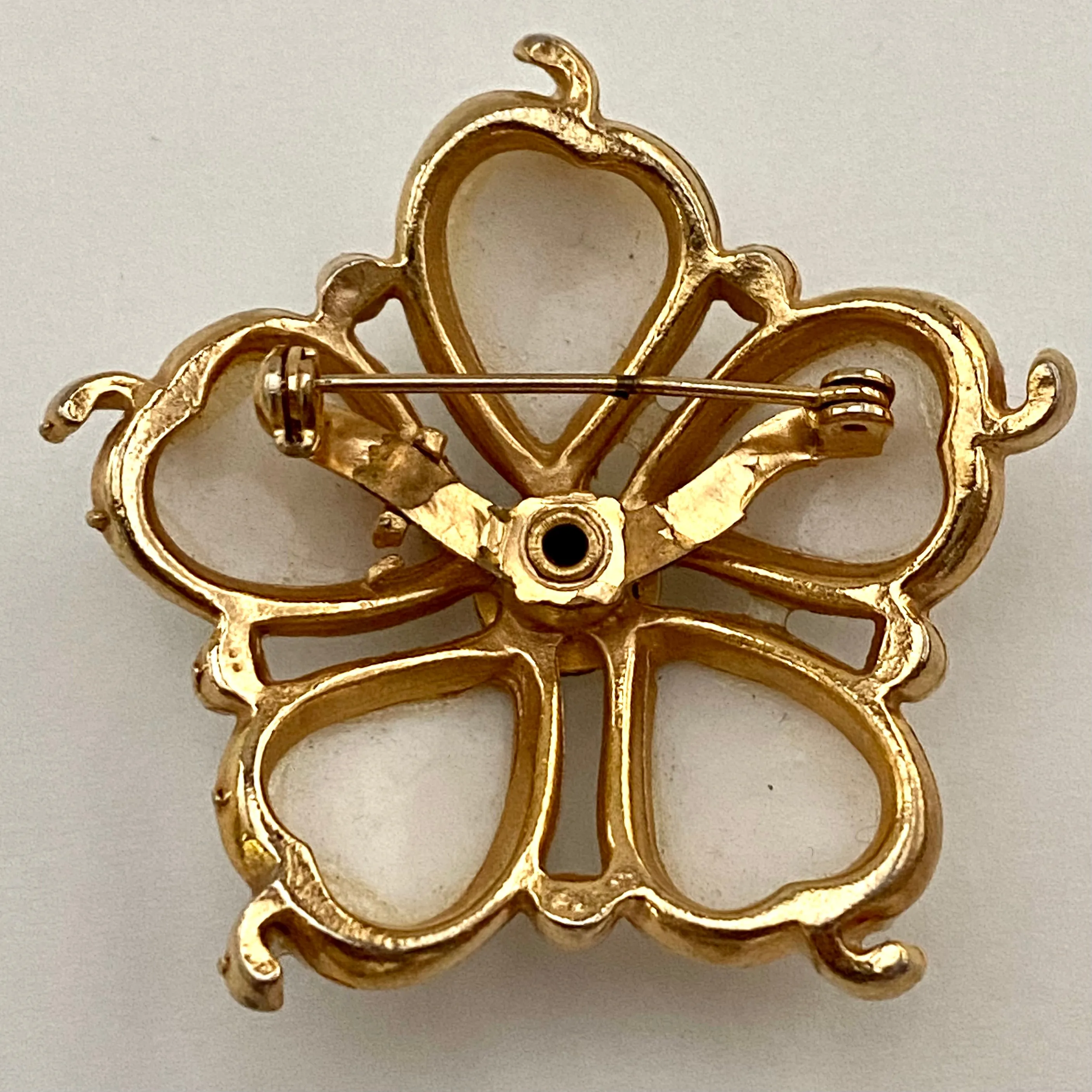 1960s Rhinestone Flower Brooch