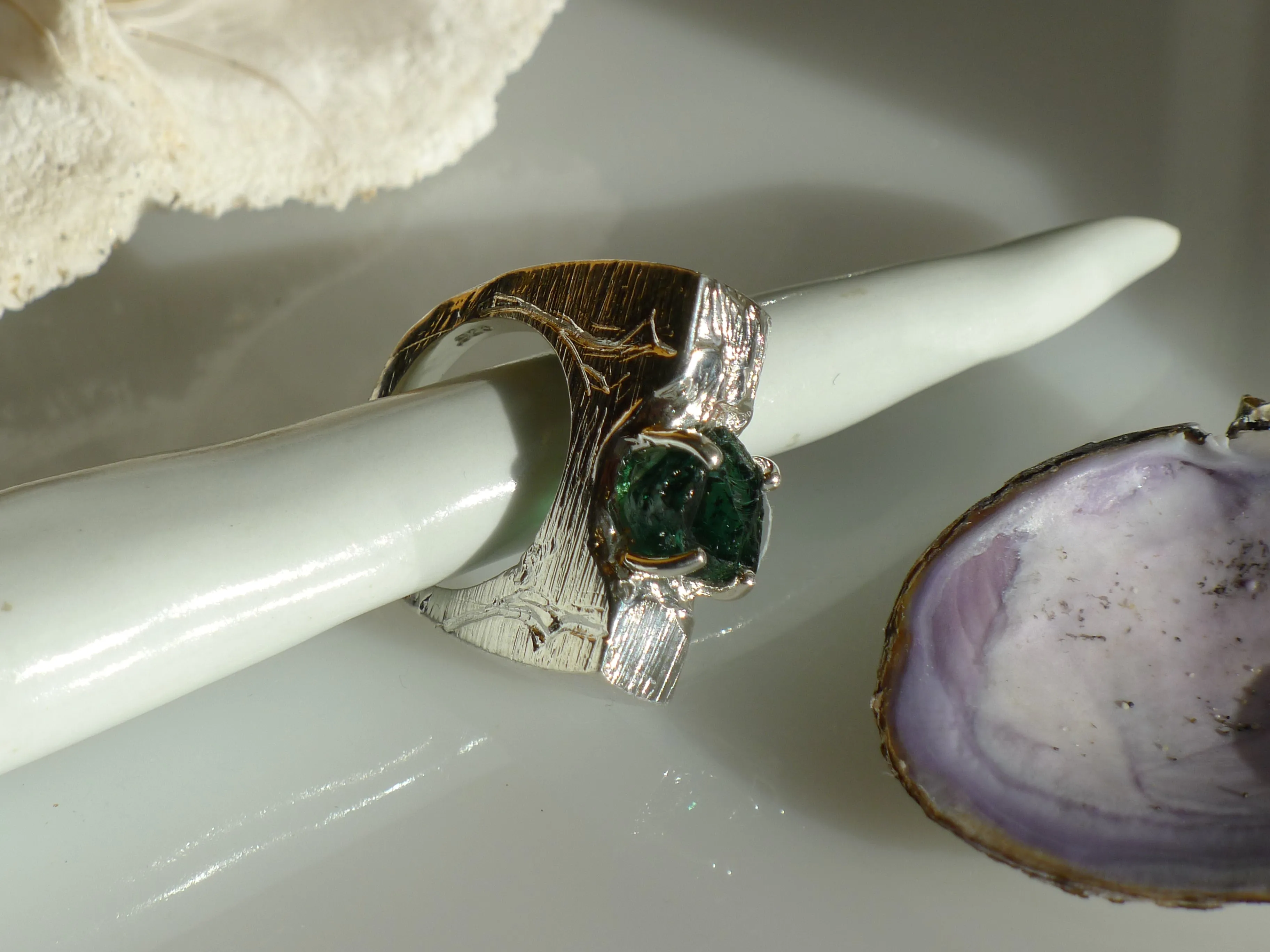 Add Healing Gemstones To Your Ring