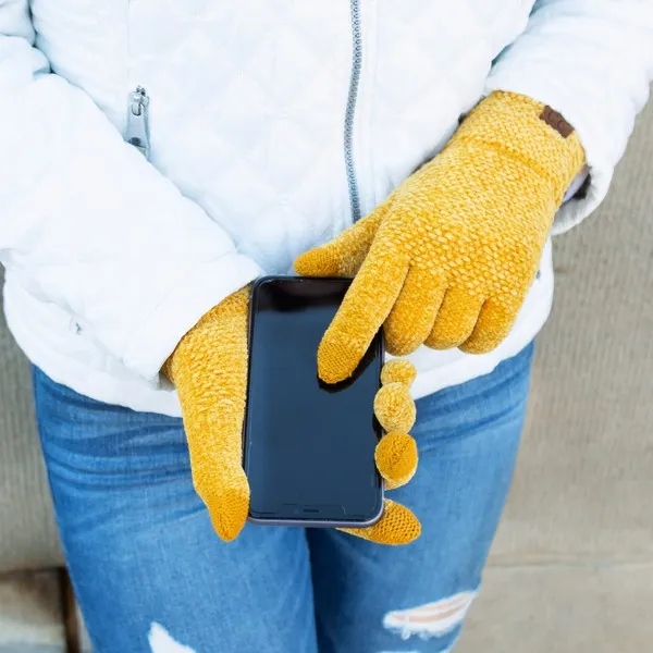 Aili's Corner CC Chenille Touch Gloves