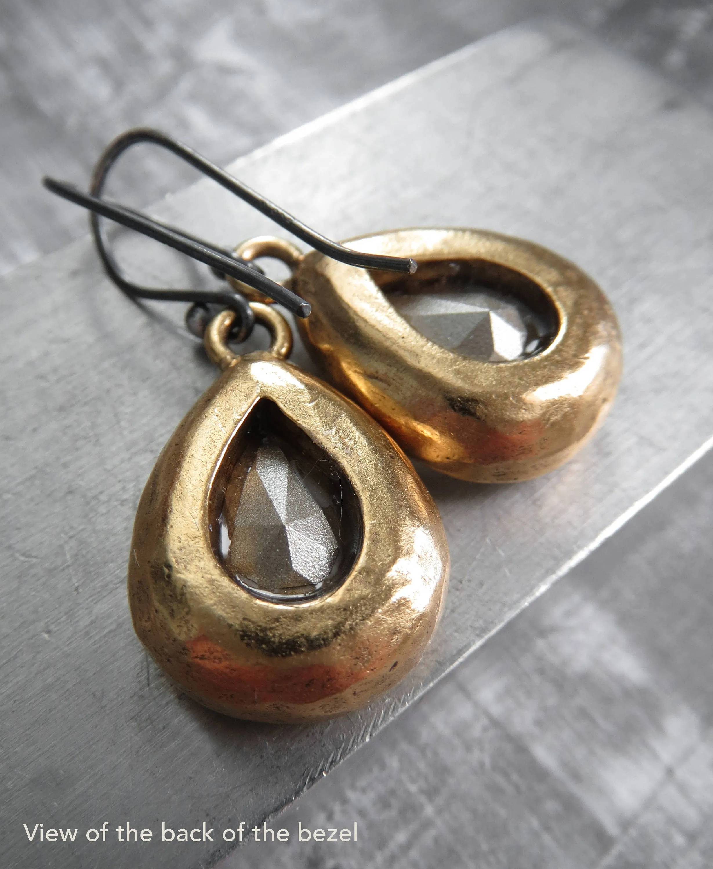 ALWAYS - Sparkling Clear Crystal Teardrop Earrings - Matte Gold