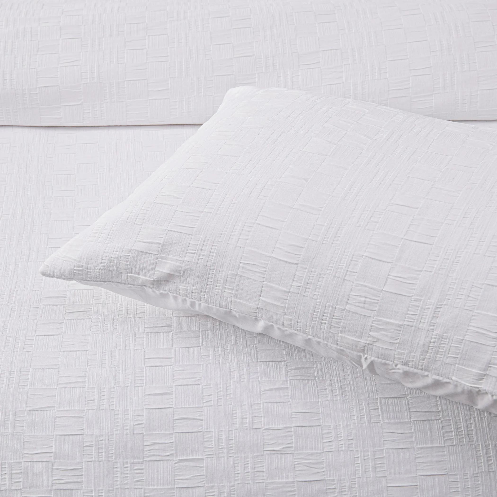 Bianca Bedding COSMO White Polyester Quilt Cover Set