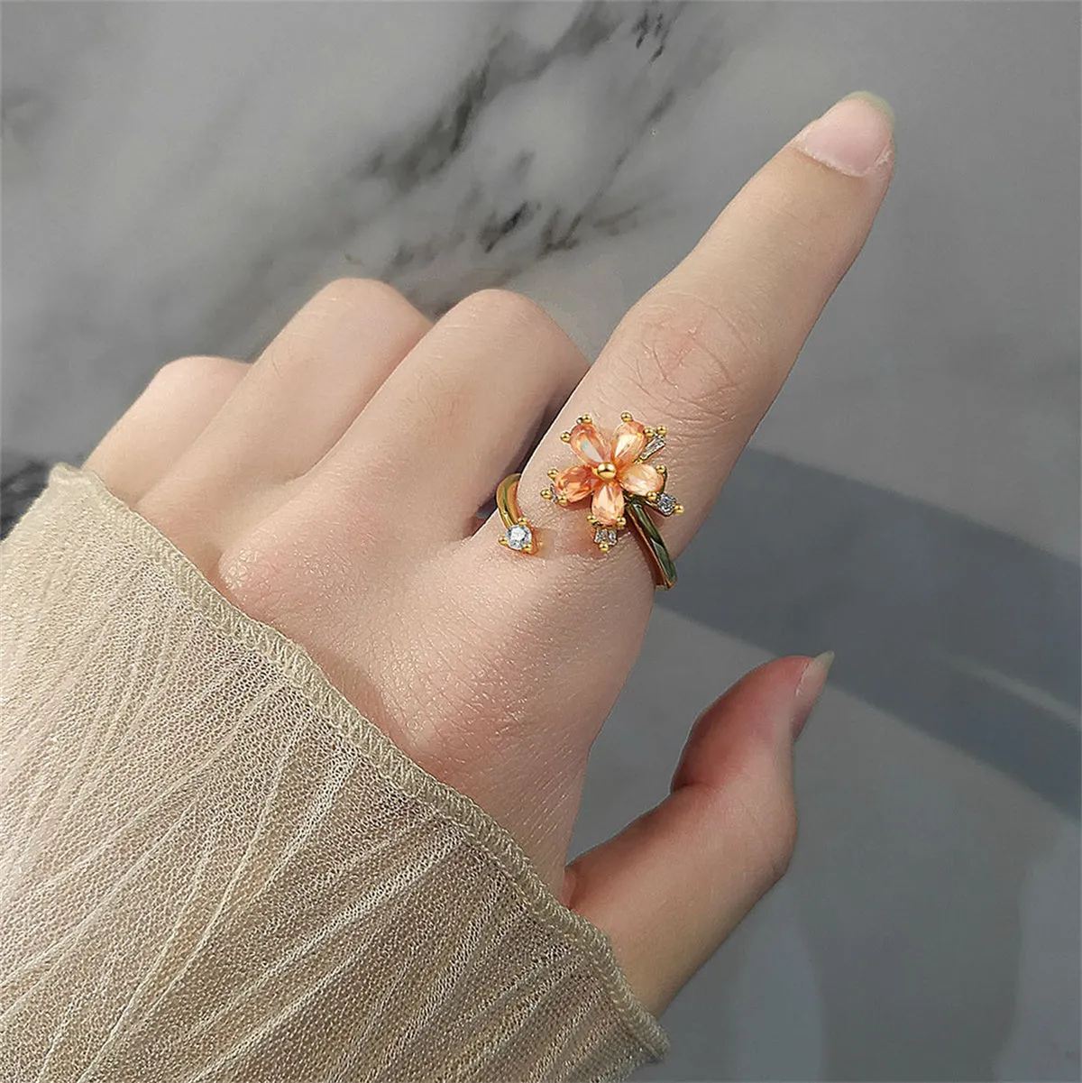 Champagne Crystal & Cubic Zirconia 18K Gold-Plated Rotating Floral Ring