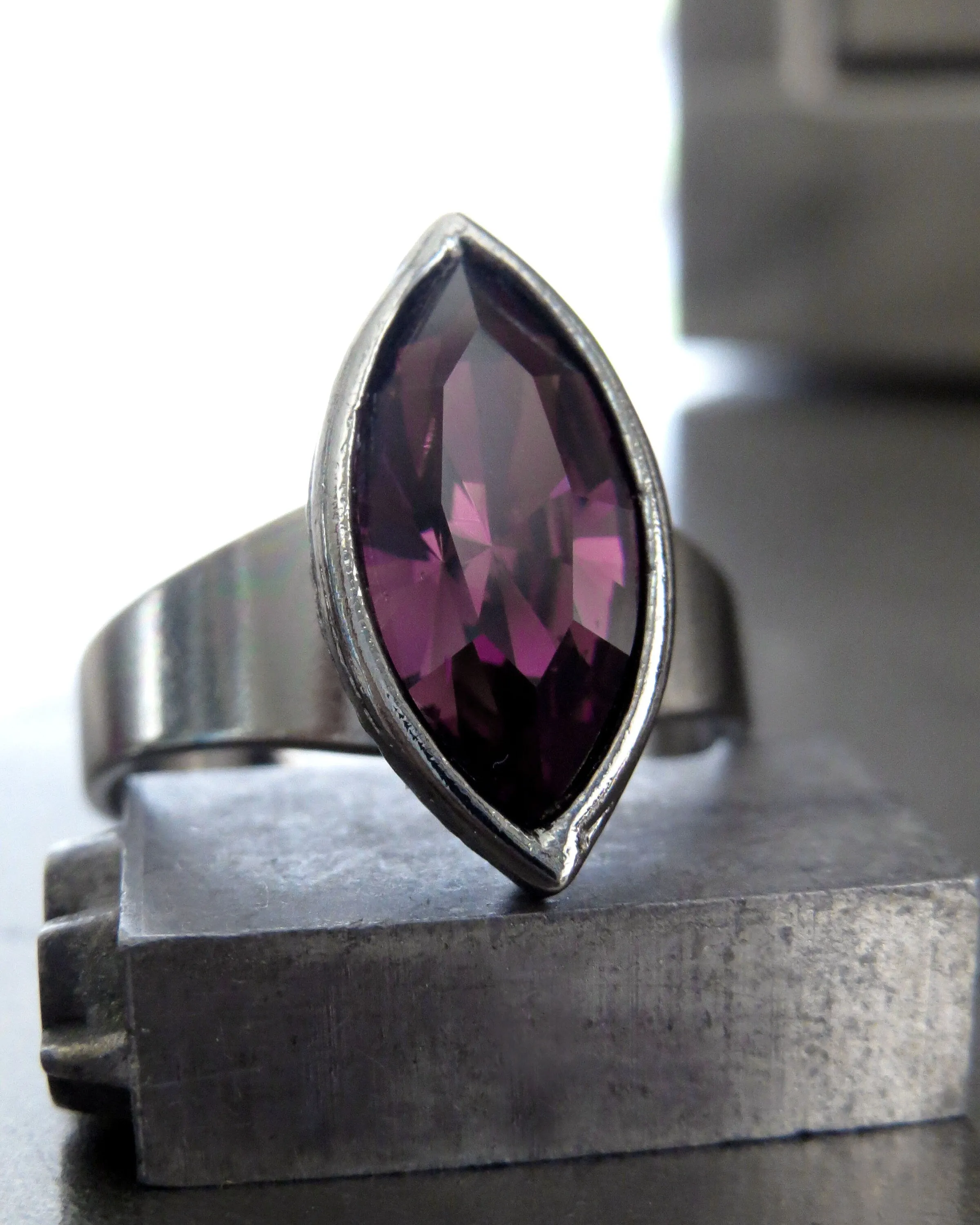 JINX - Small Gothic Purple Navette Crystal Ring