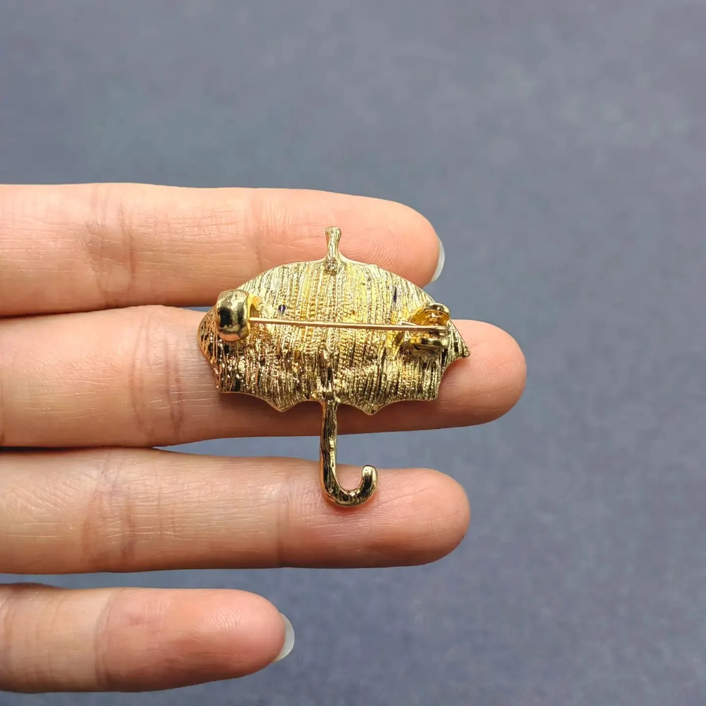 Oil Painting Style Enamel Umbrella Brooch