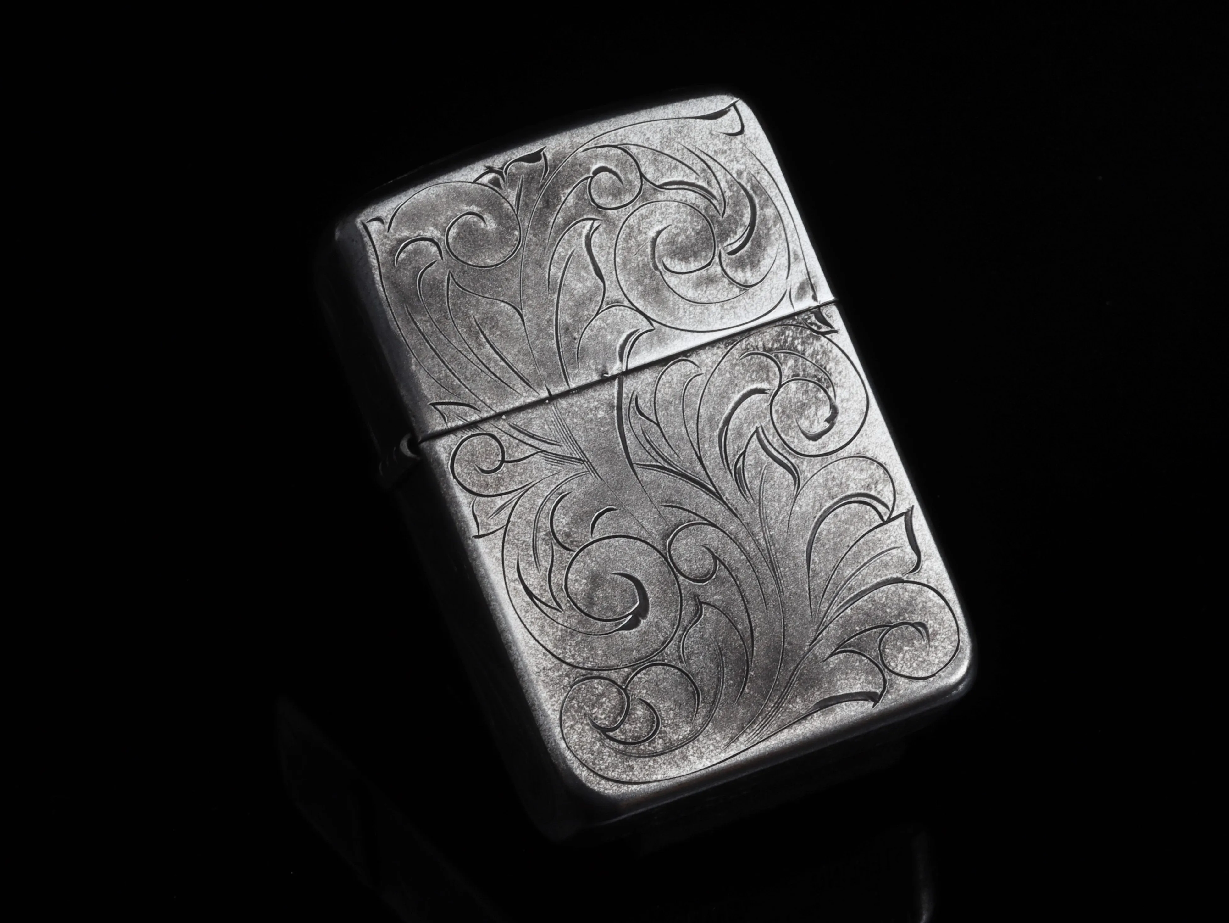 Pebble RW Lighter