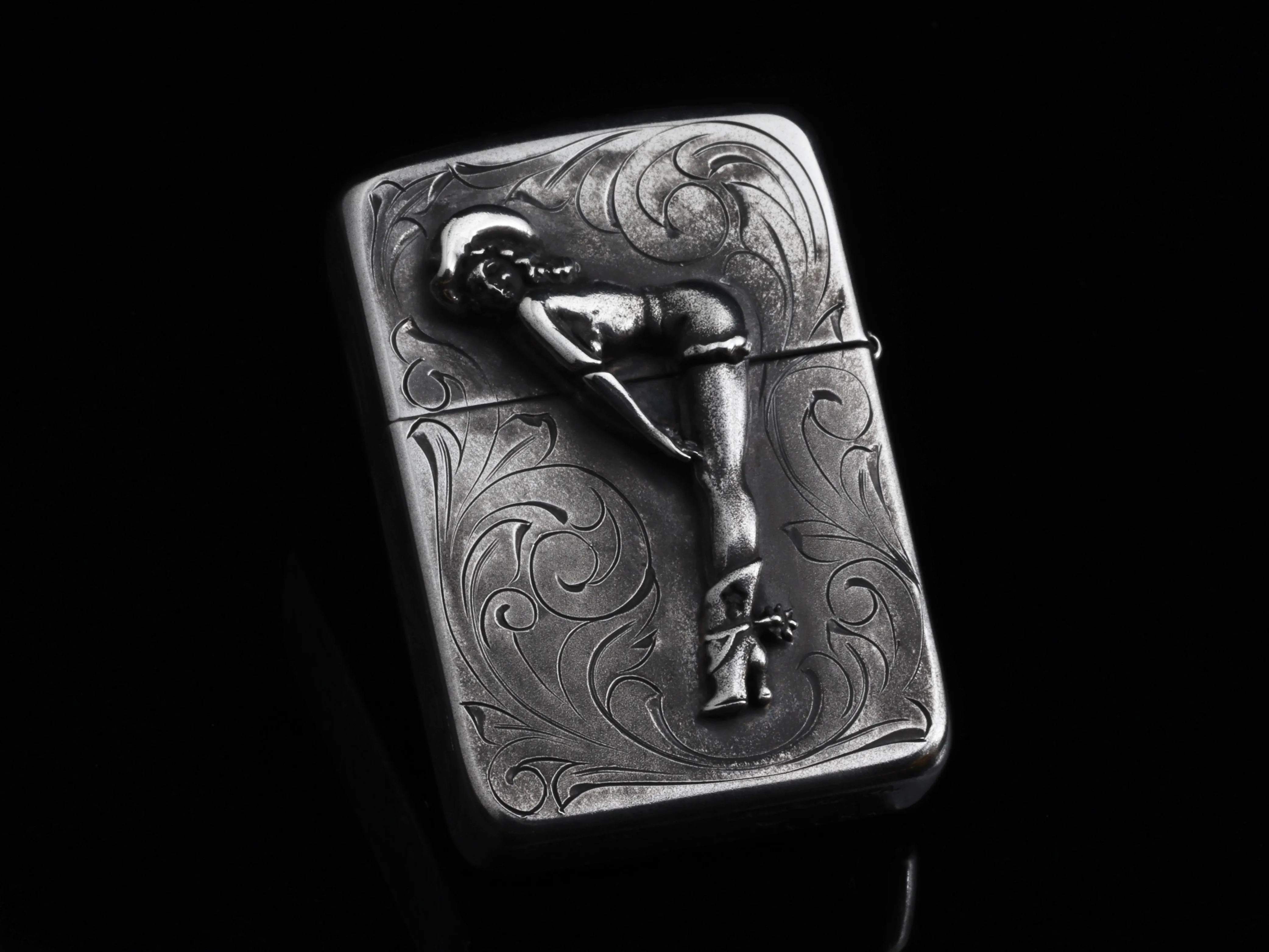 Pebble RW Lighter