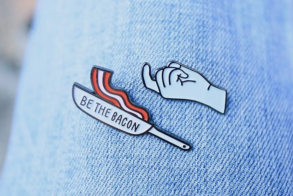 pppppins Come Come Enamel Pin