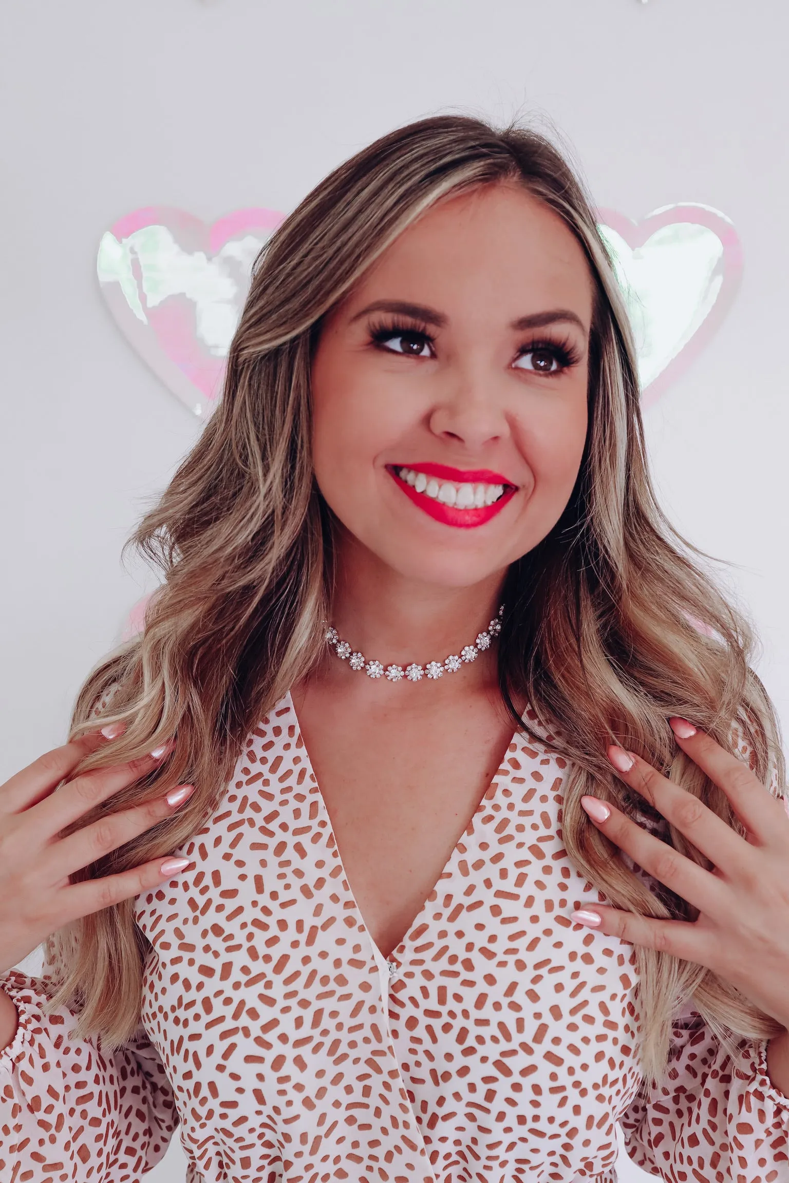 Rich Abundance Sparkling Floral Choker - Gold