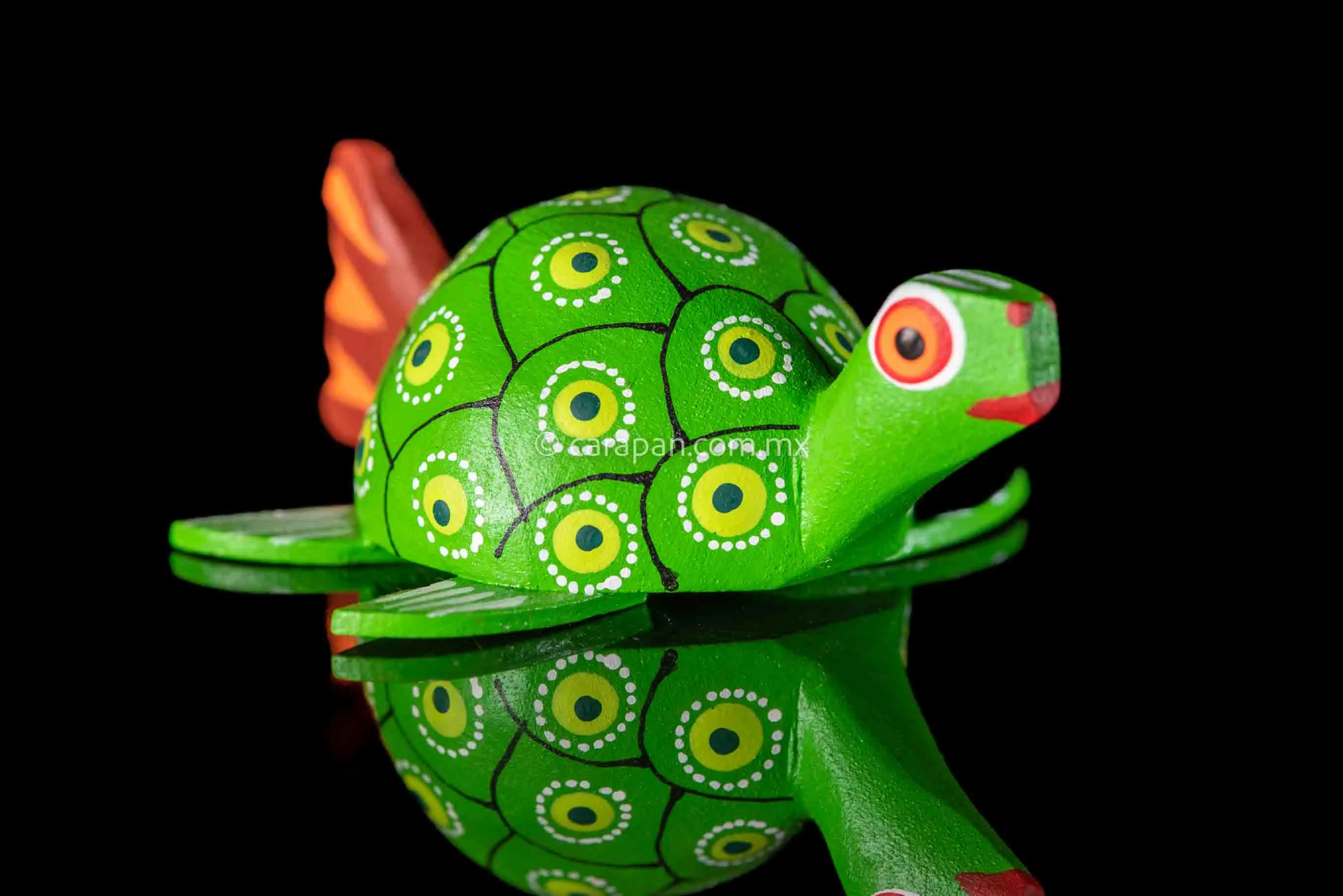 Small Oaxacan Alebrije Green Turtle Wood Carving