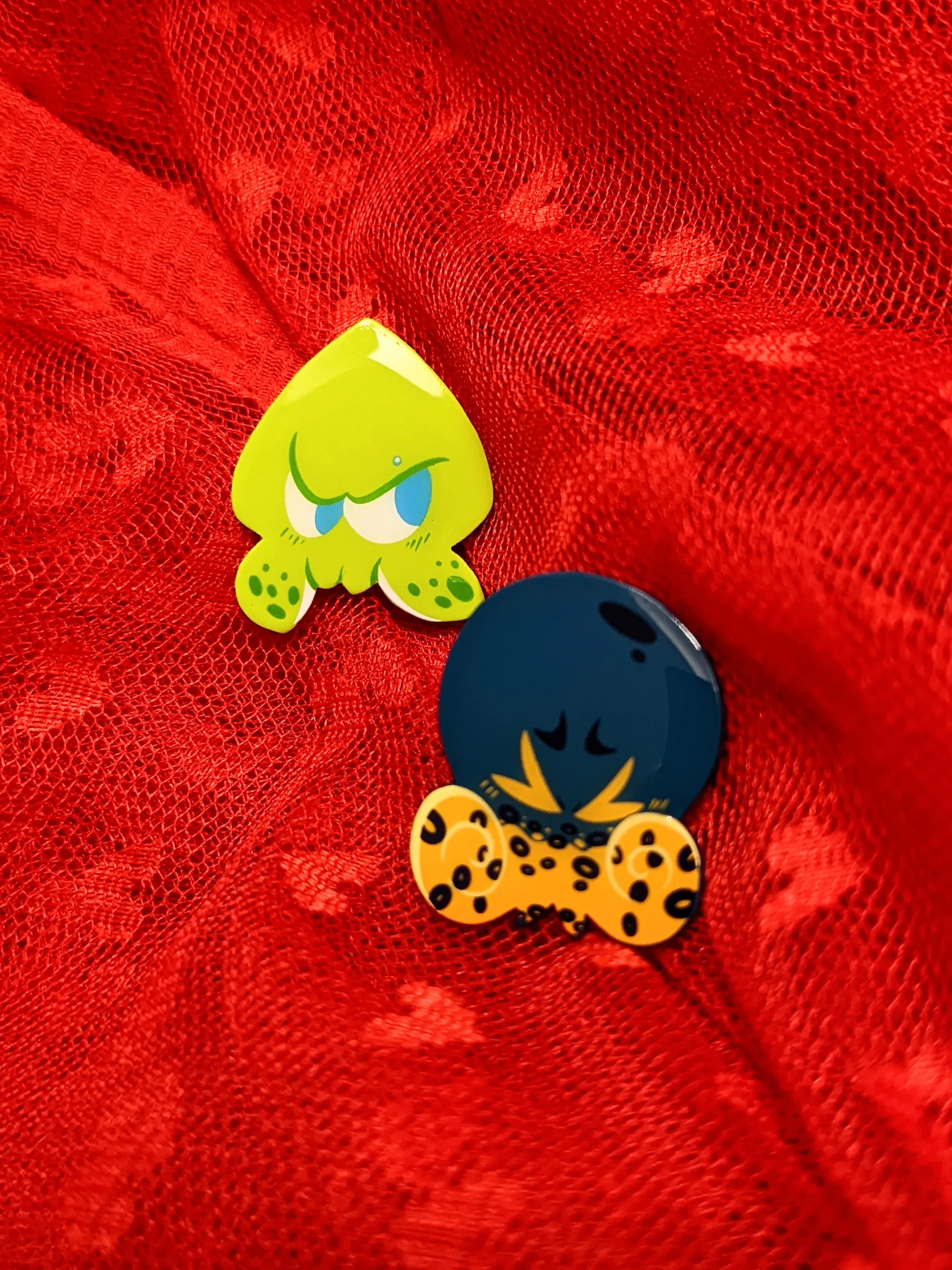 Splatoon OC Varia and Melody Enamel Pins