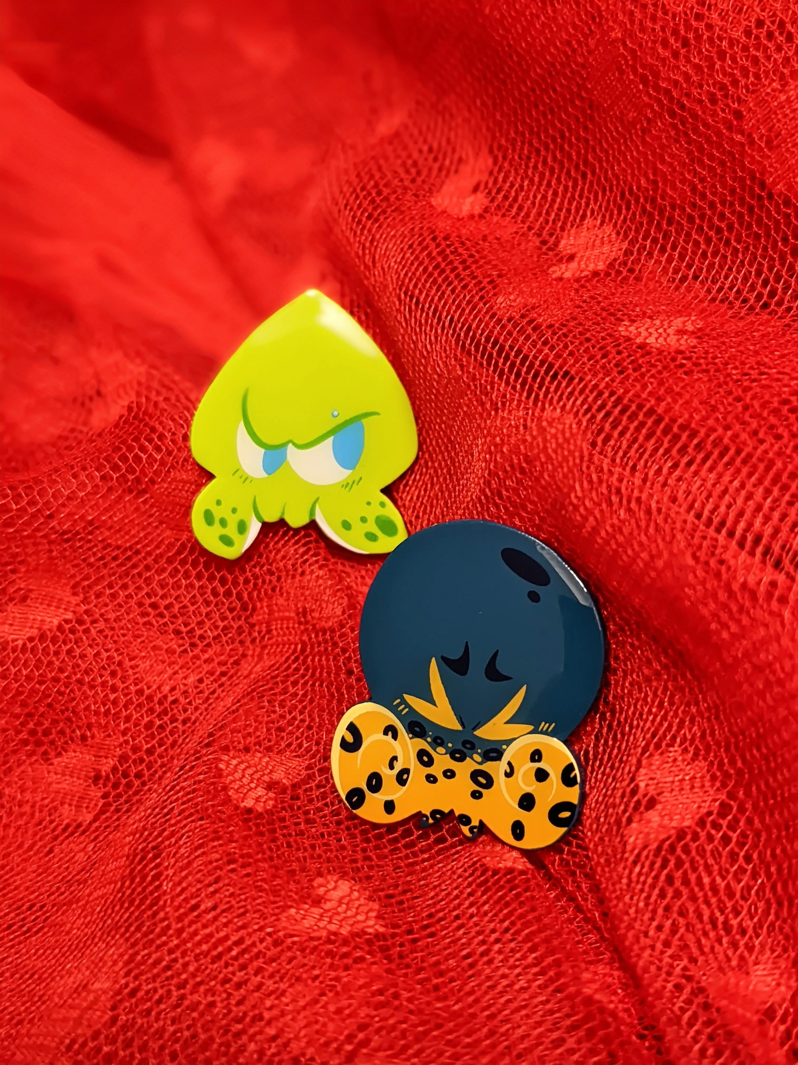 Splatoon OC Varia and Melody Enamel Pins