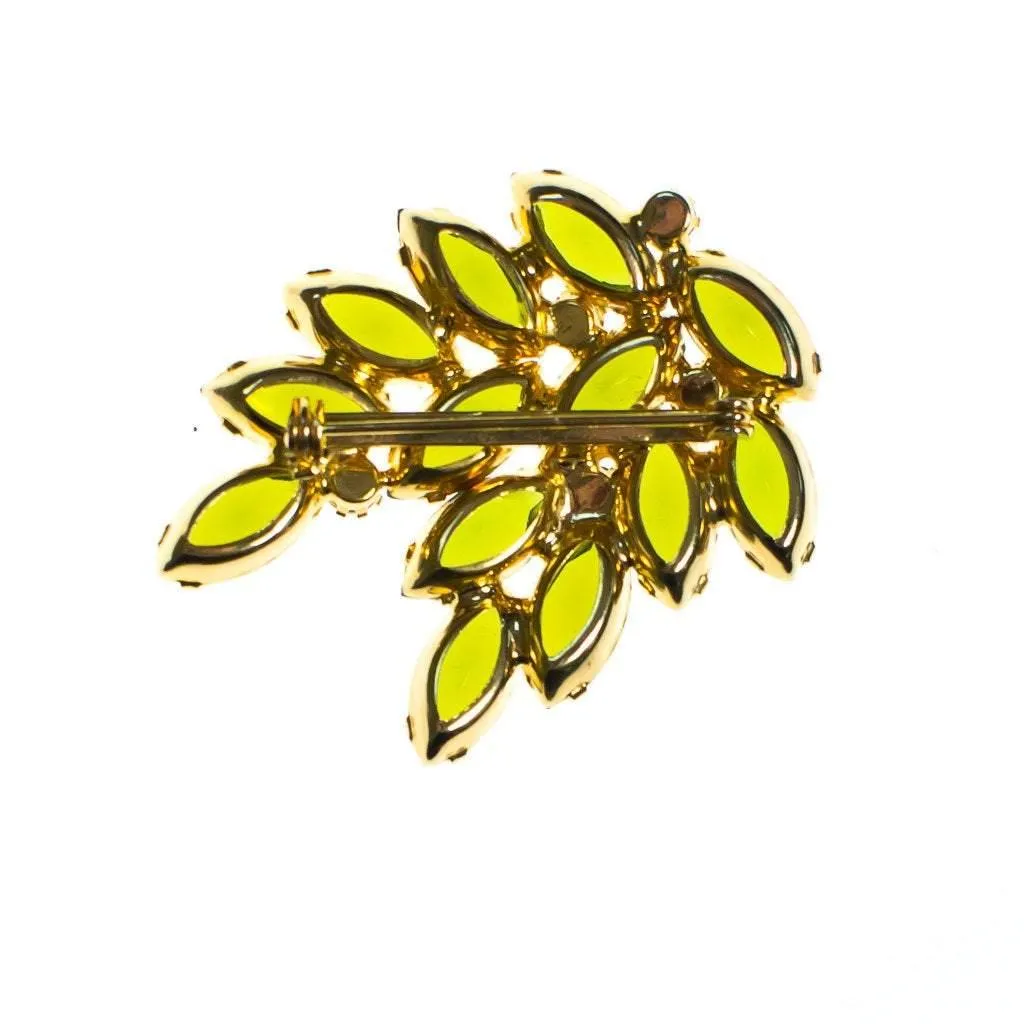 Vintage 1950s chartreuse green rhinestone cluster brooch